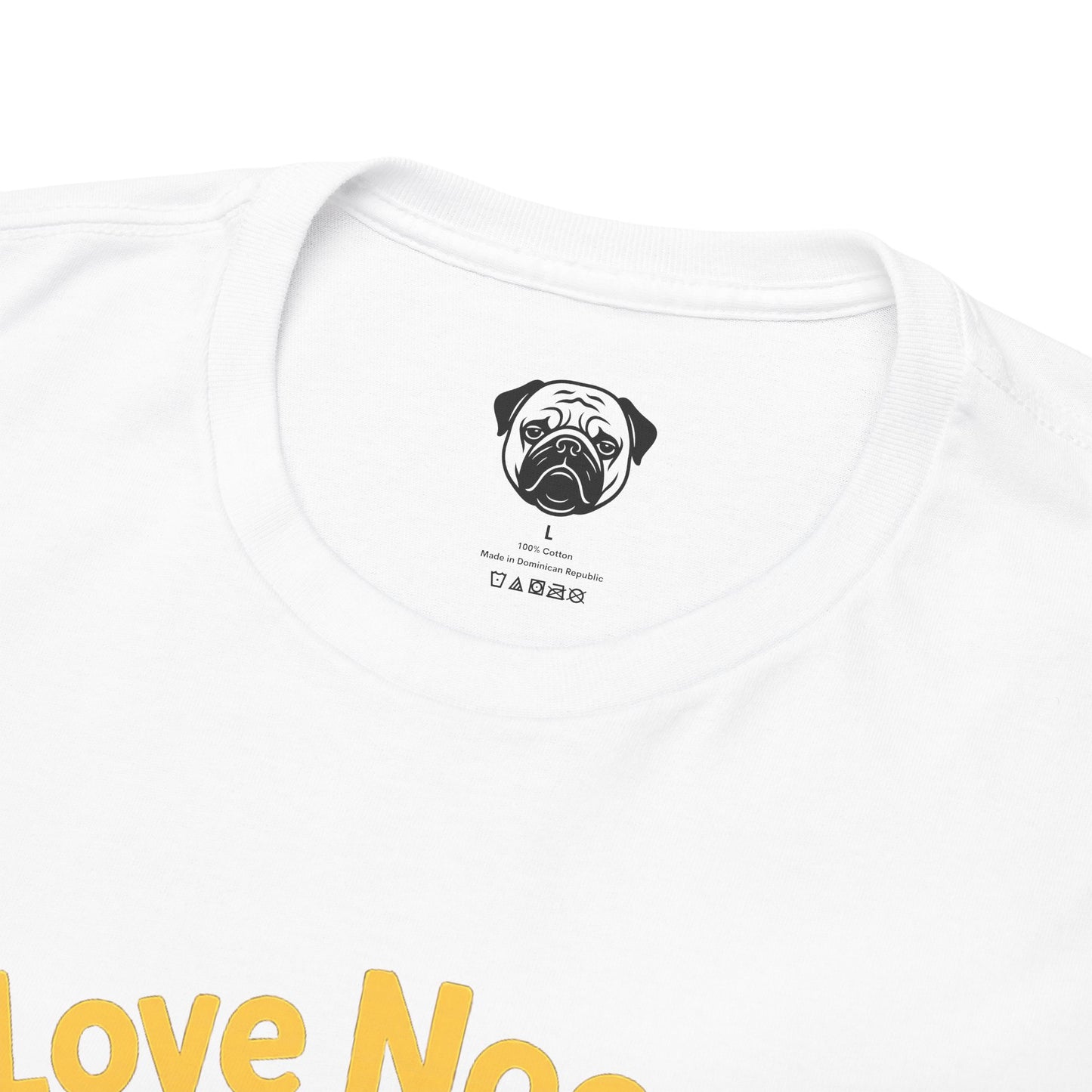 Cute Pug loves Noodles Tee, Casual Dog Lover's T-Shirt, Gift for Pet Owners, Funny Friendship Shirt, Unisex Cotton Tee